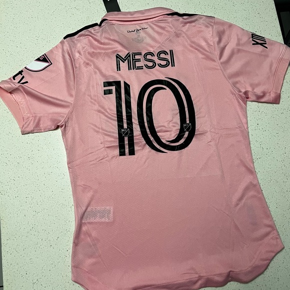 Messi Inter Miami Authentic Player Jersey - Picture 4 of 12